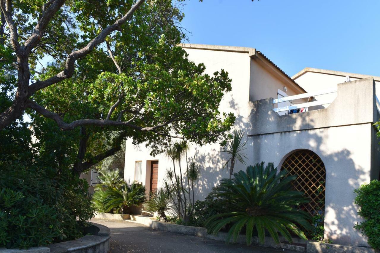 Residence Les Chenes Борго Екстериор снимка